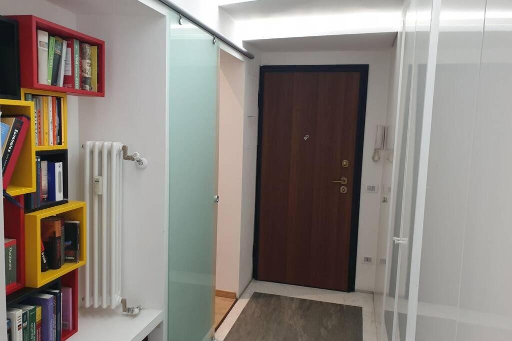 Your Lovely Home, Porta Venezia-1 Queen Bed, 3 Single Beds, 1 Sofa Bed- 밀라노 외부 사진