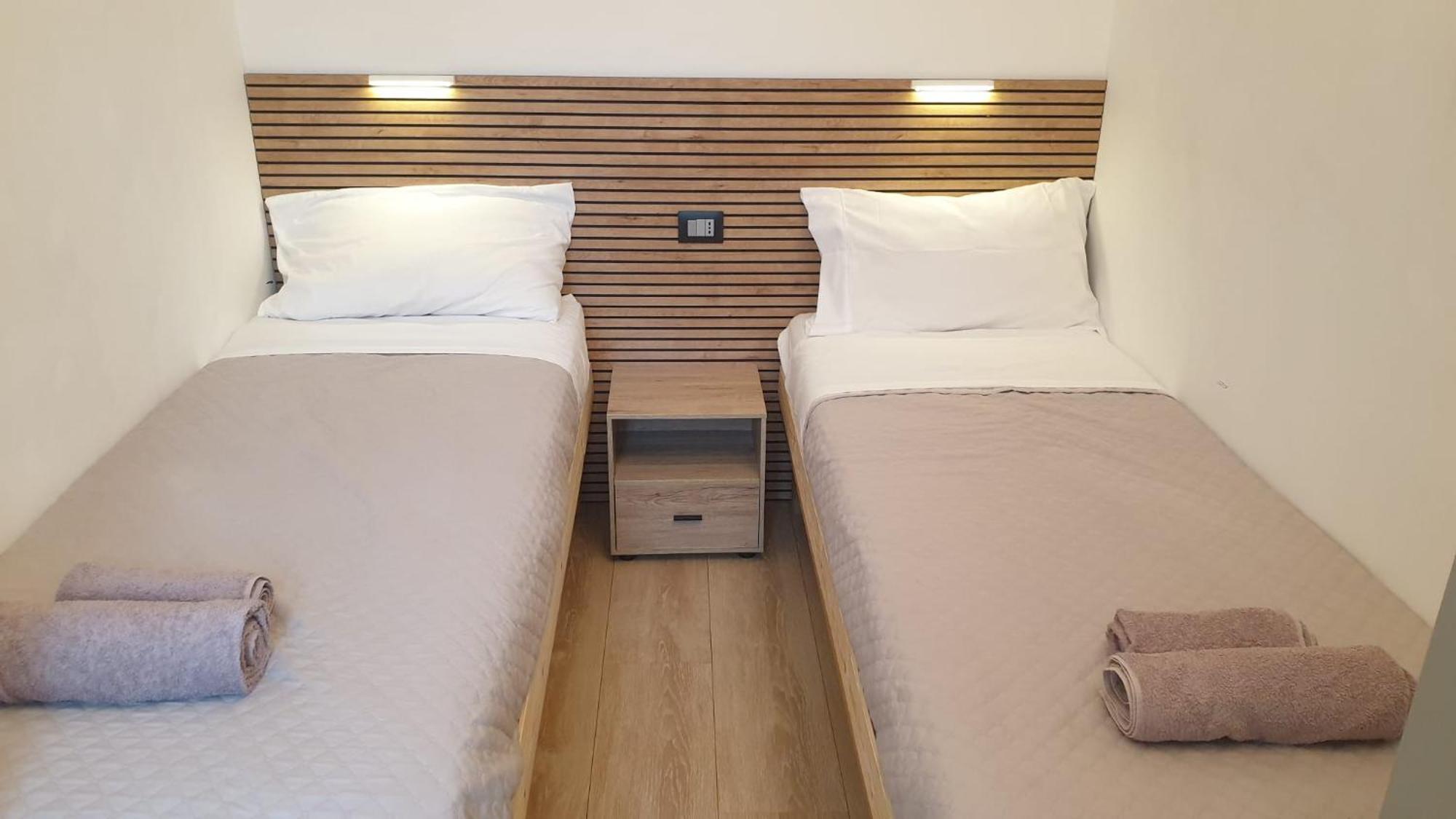 Your Lovely Home, Porta Venezia-1 Queen Bed, 3 Single Beds, 1 Sofa Bed- 밀라노 외부 사진
