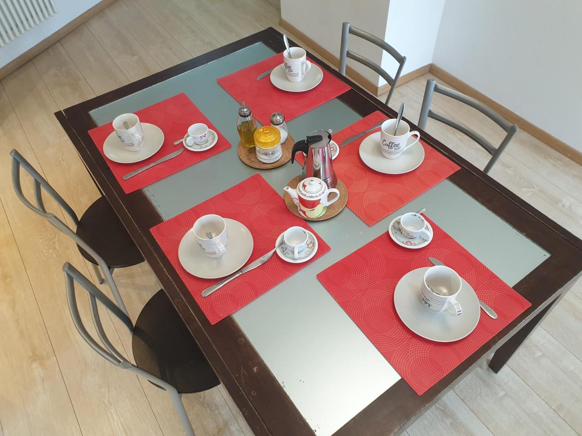 Your Lovely Home, Porta Venezia-1 Queen Bed, 3 Single Beds, 1 Sofa Bed- 밀라노 외부 사진